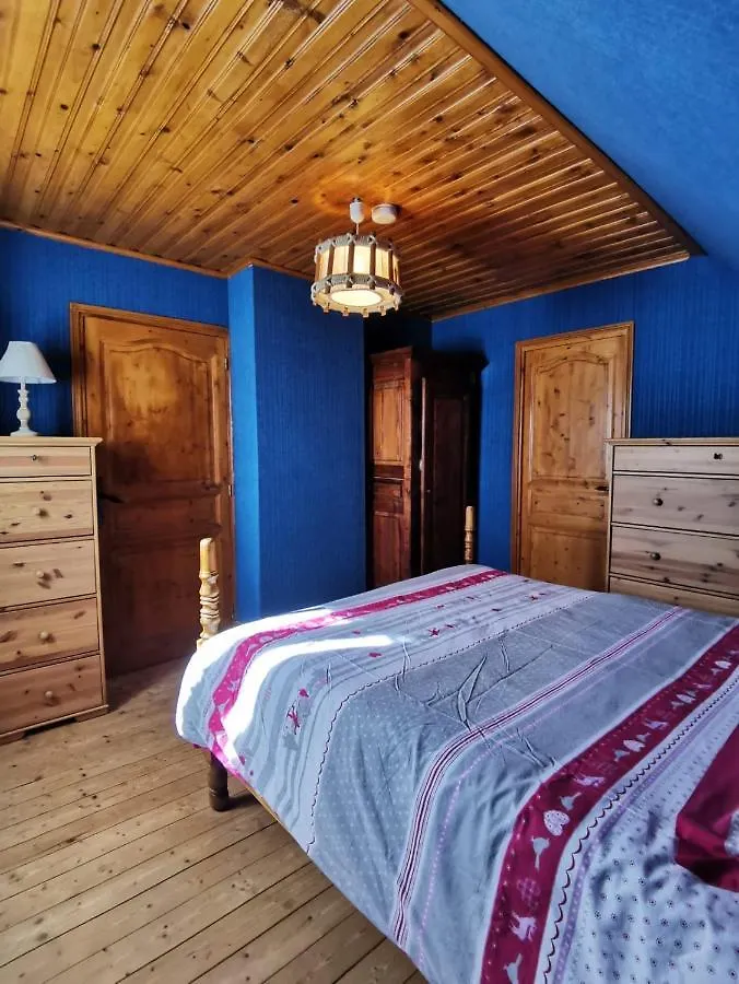 Authentique Chalet Vue Sur Le Lac Et Les Pistes Besse-et-Saint-Anastaise