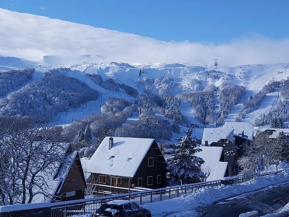Authentique Chalet Vue Sur Le Lac Et Les Pistes Besse-et-Saint-Anastaise